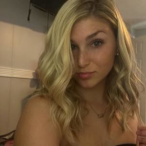 Meet your Posher, Caitlyn